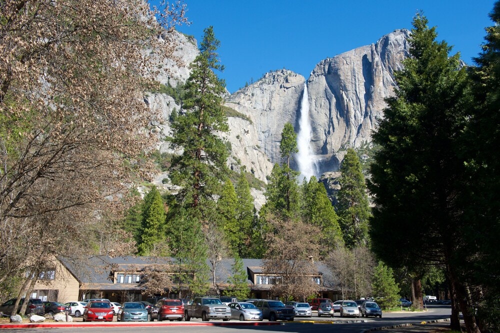 Yosemite Village - Yosemite Valley Lodge