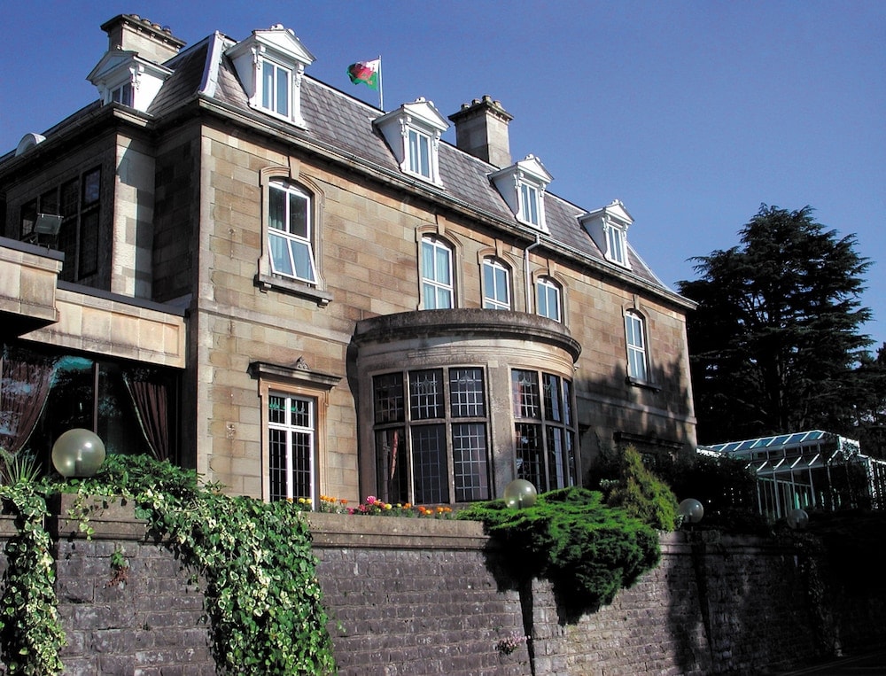 Newport - The Manor House At Celtic Manor