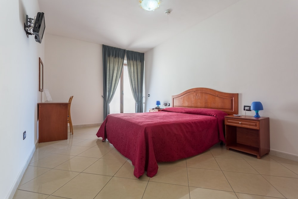 Melito di Napoli - Hotel Futuro