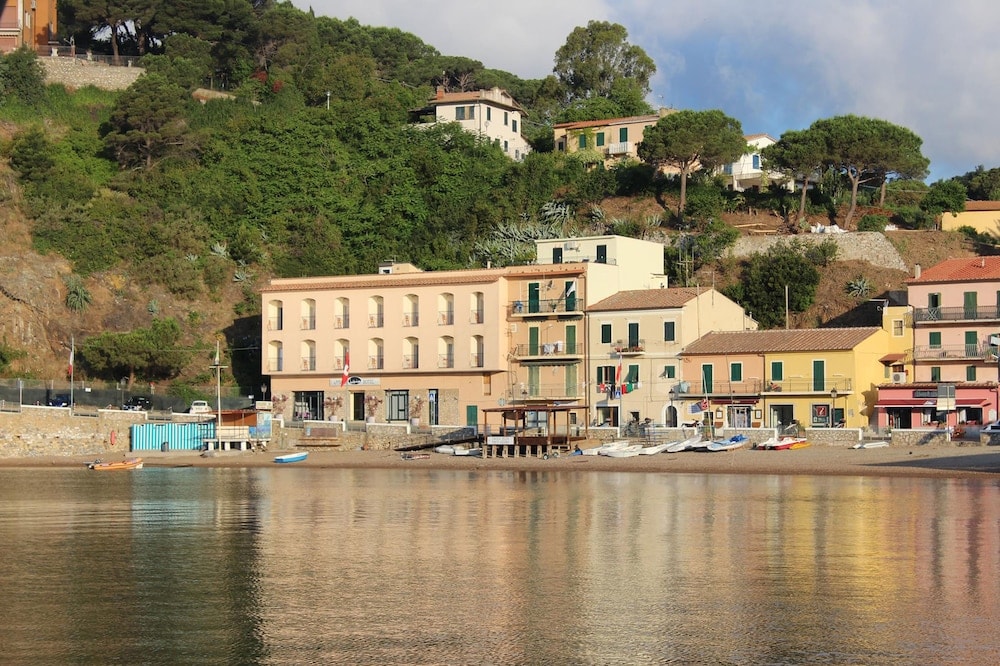 Casa Ajali - Hotel l'Approdo