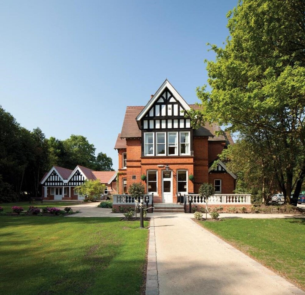Tattershall - The Dower House Hotel