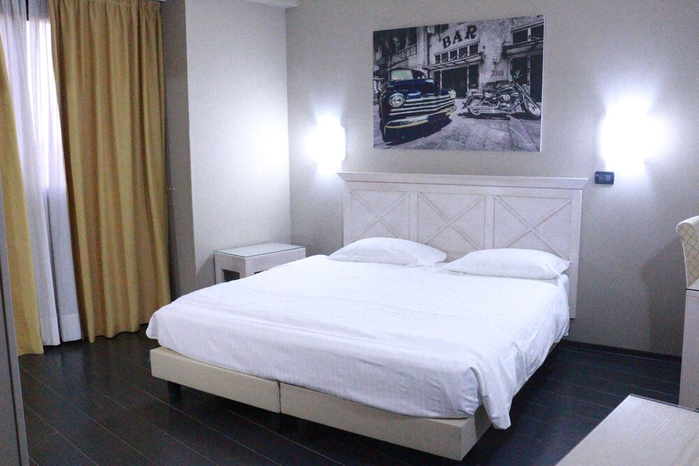Vercelli - Hotel Garibaldi
