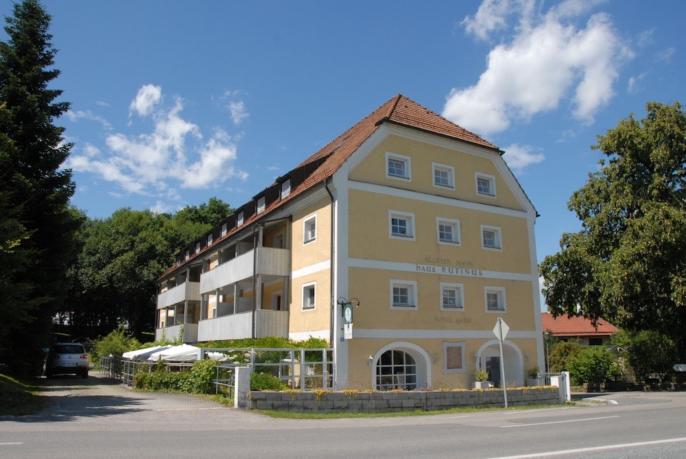 Obing - Haus Rufinus am Kloster Seeon