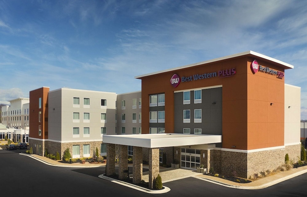 Olive Branch - Best Western Plus Desoto
