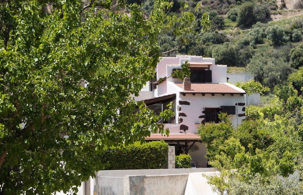 Stockholm - Sougia - Monastery Estate Guesthouse