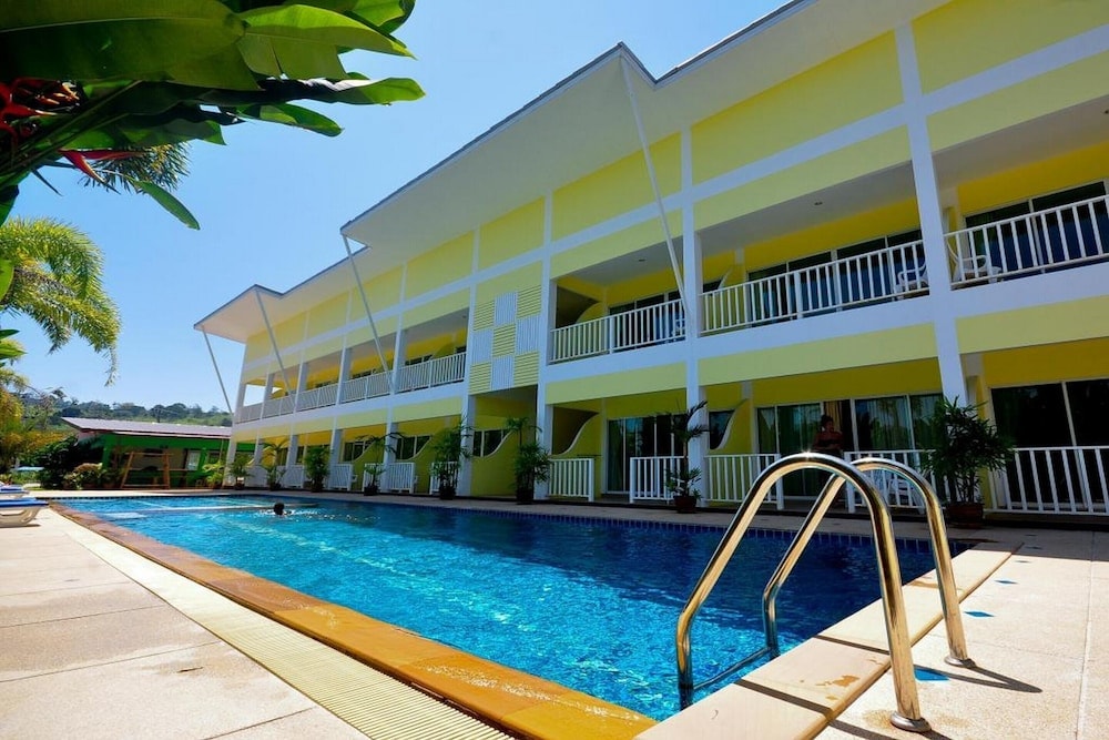 Thalang - Phuket Airport Sonwa Resort