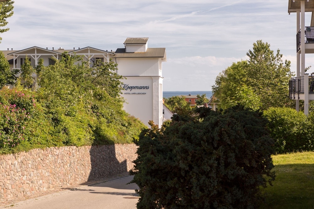 Ostseebad Sellin - Koopmanns Hotel und Lädchen