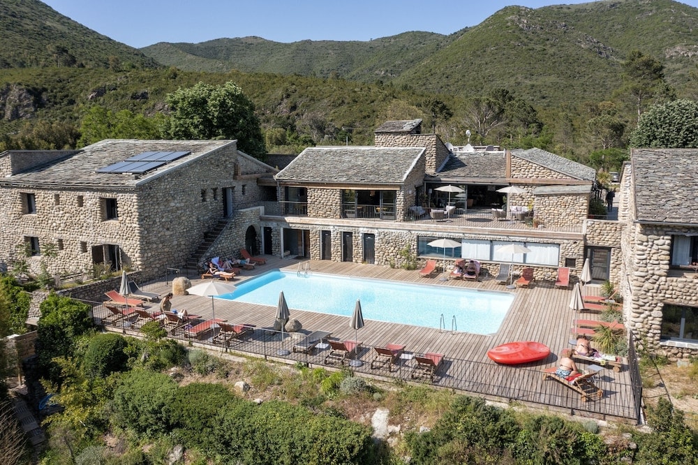 Santo-Pietro-di-Venaco - Hotel Restaurant & Spa E Caselle