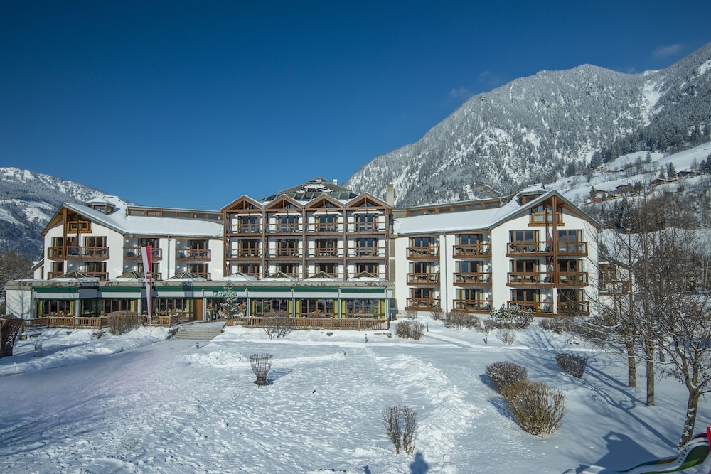 Bad Gastein - Hotel Das Gastein - ganzjährig inklusive Alpentherme Gastein & Sommersaison inklusive Gasteiner Bergbahnen