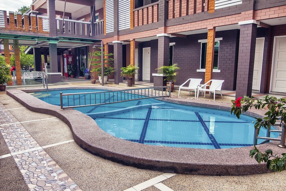 Pantai Cenang - Myvilla Langkawi Hotel