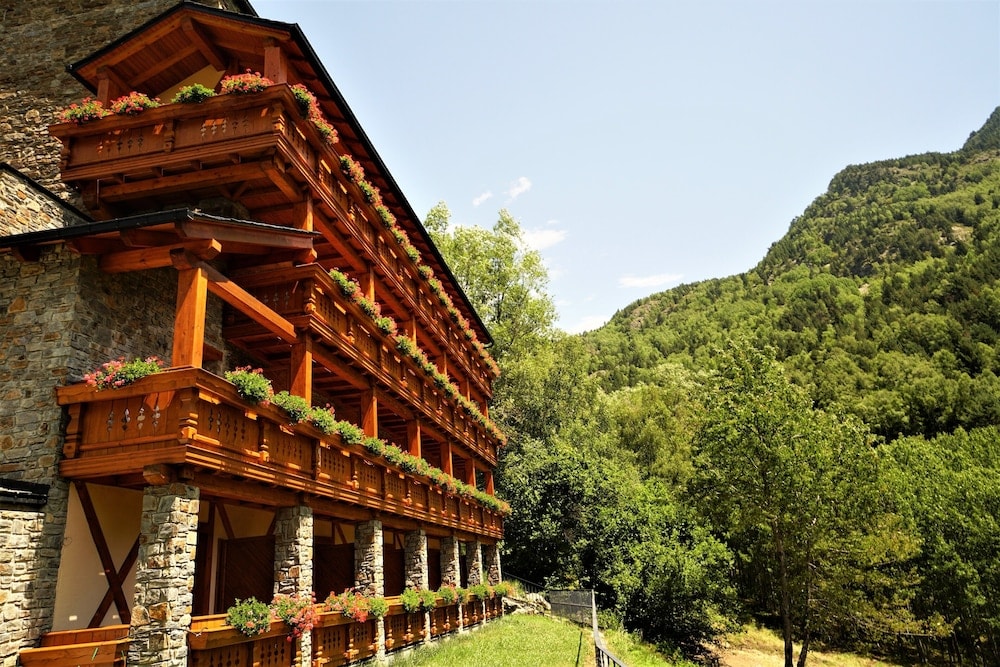 Arinsal - Hotel & Spa Xalet Bringue
