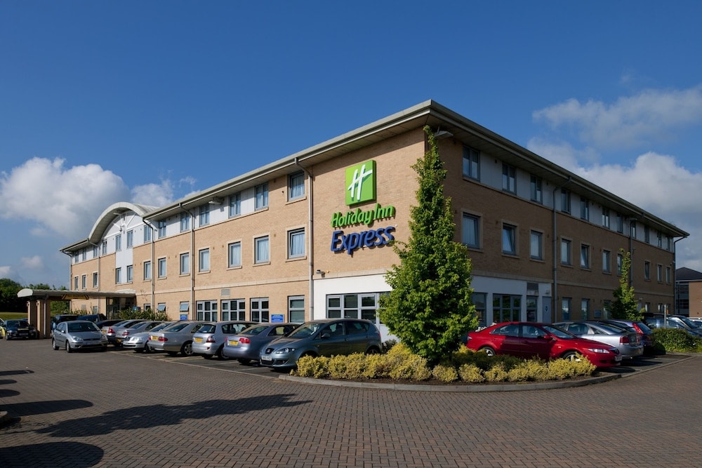 Nottingham - Holiday Inn Express EAST MIDLANDS AIRPORT by IHG