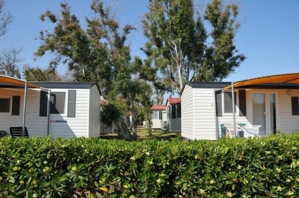 Göteborg - Castelsardo - Village & Camping La Foce