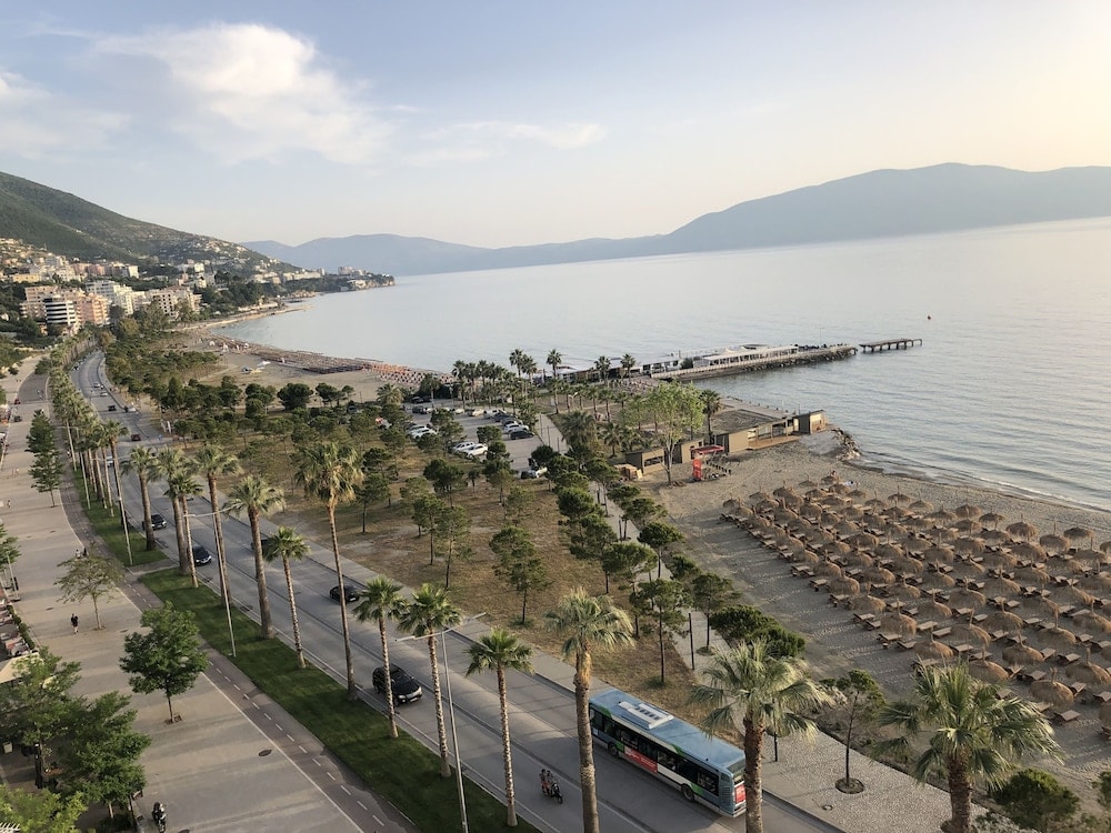 Göteborg - Vlora - Jordan's Hotel