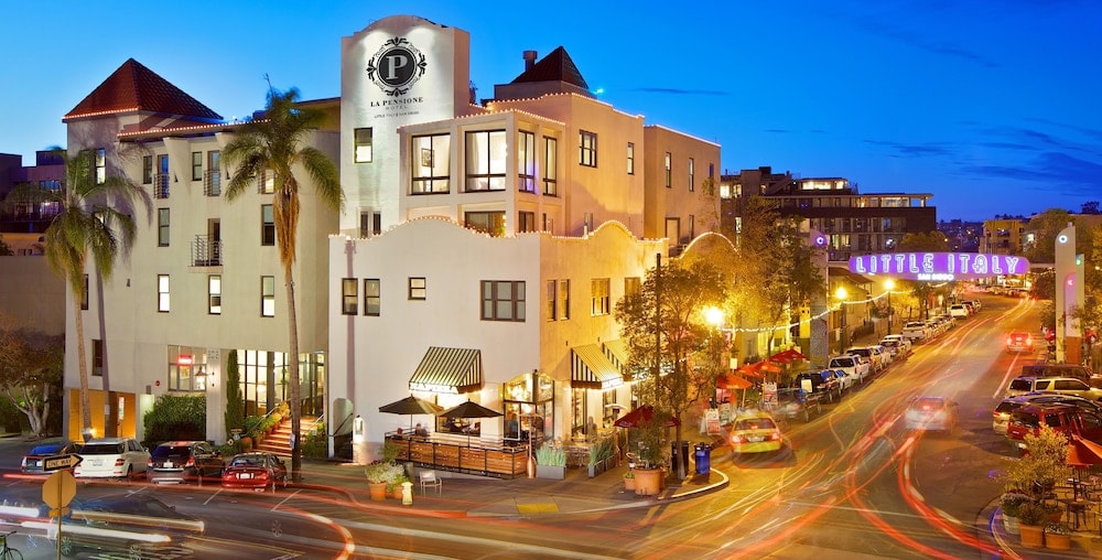 San Diego - La Pensione Hotel