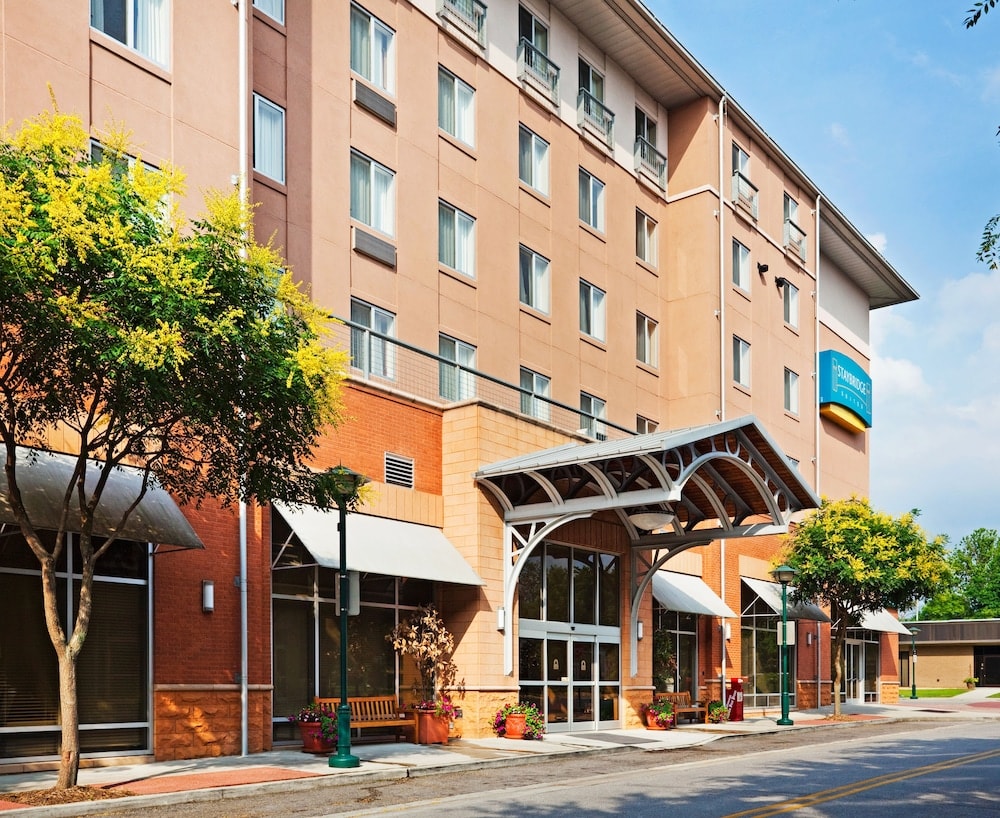 Staybridge Suites CHATTANOOGA DWTN - CONV CTNR by IHG