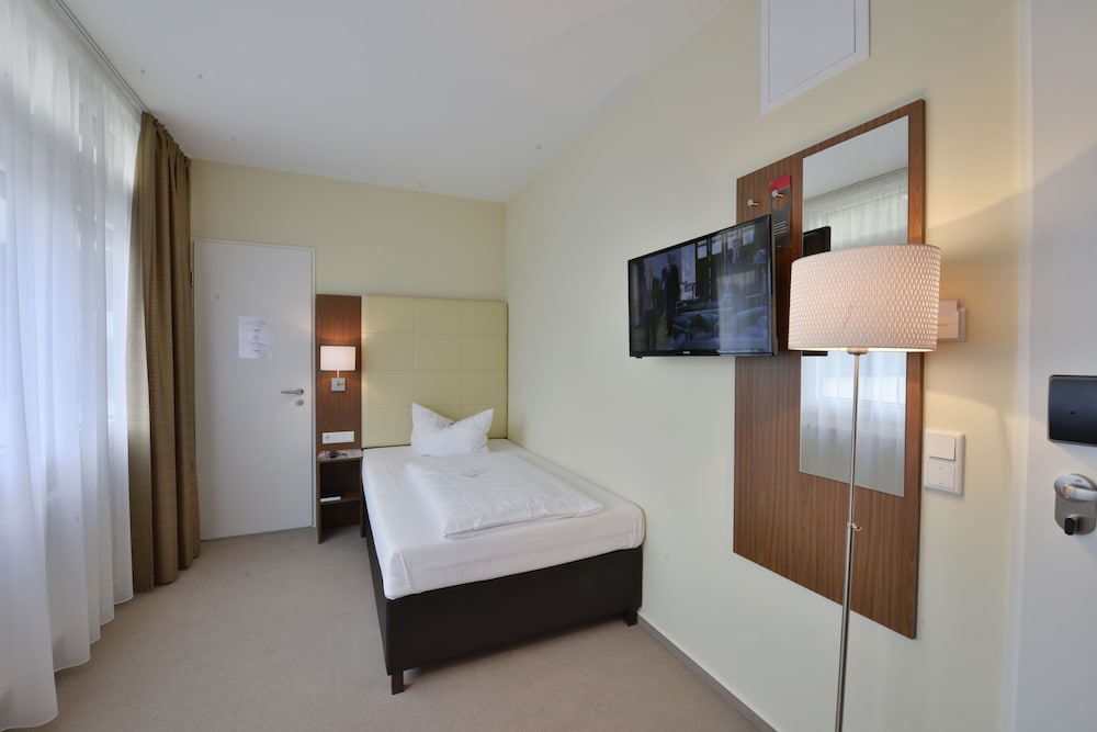 Fulda - INVITE Hotel Fulda City Hauptbahnhof