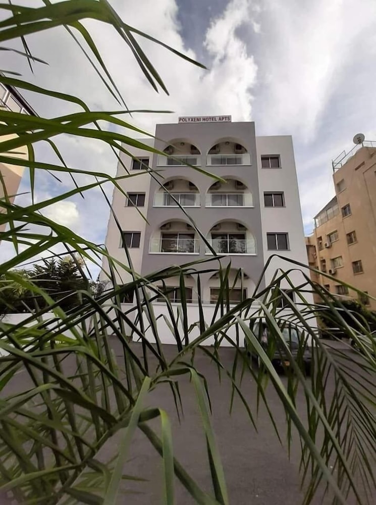 Göteborg - Limassol - Polyxeni Hotel Apartments
