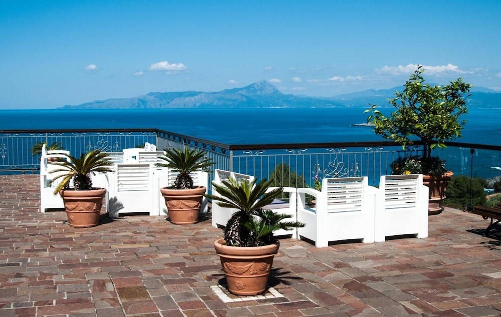 Massa - Hotel Martino