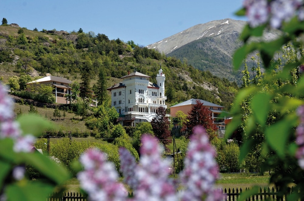 Barcelonnette - Résidence Château des Magnans by Nevesol