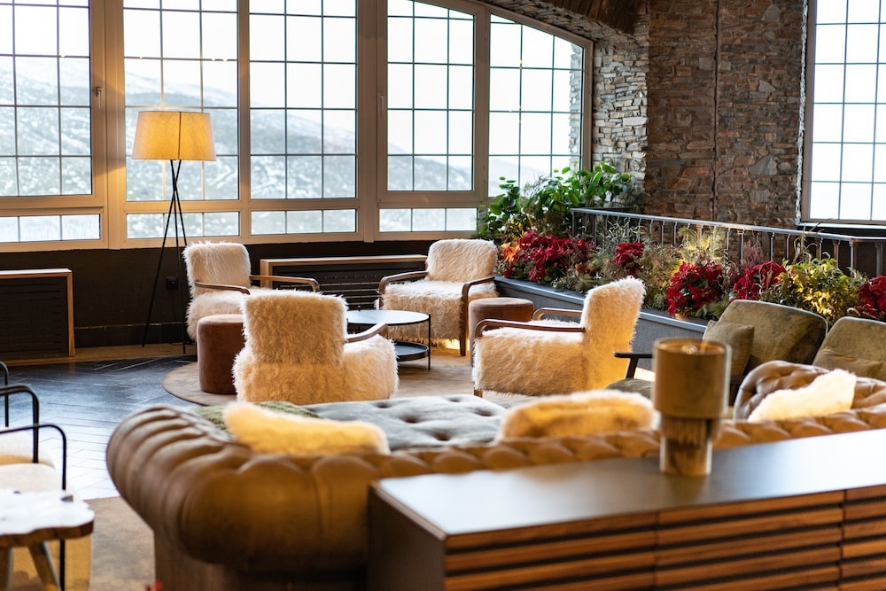Sierra Nevada - The Mountains Hotel