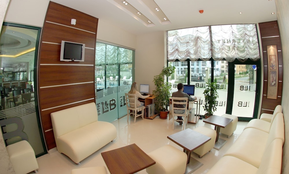 Sunny Beach - Hotel L&B- Free parking