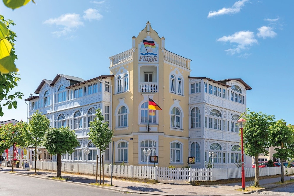 Binz - Hotel Deutsche Flagge