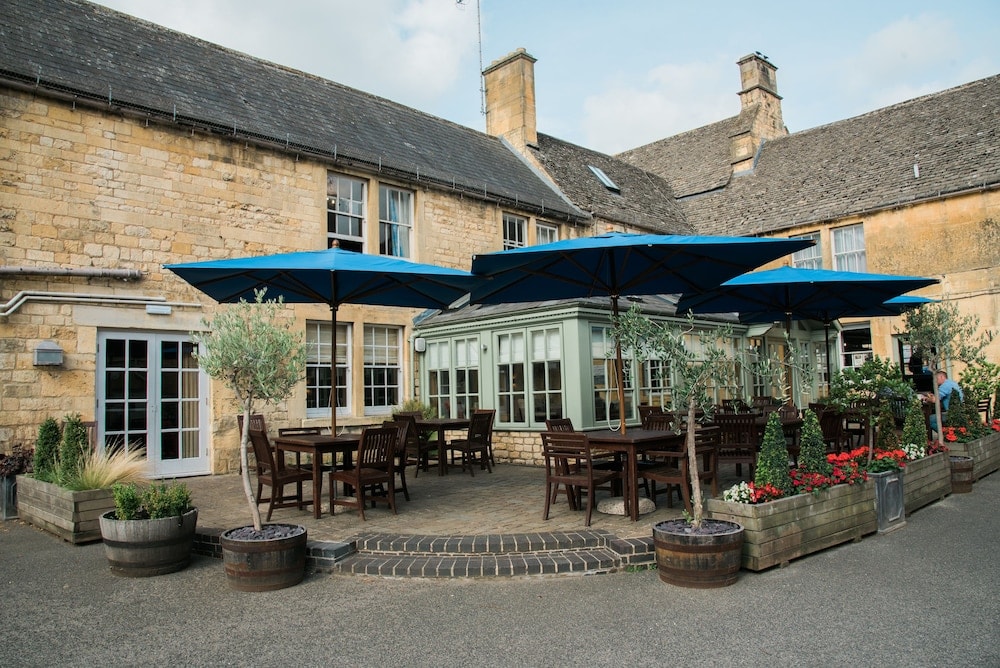 Broadway (Worcestershire) - Noel Arms - "A Bespoke Hotel"
