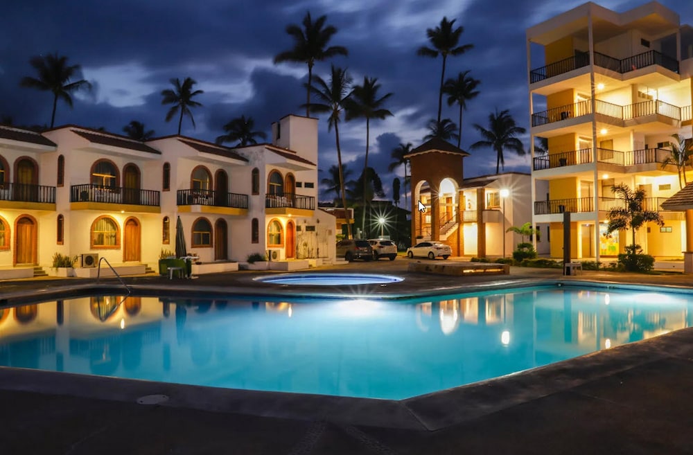 Rincon de Guayabitos - Costa Alegre Hotel & Suites