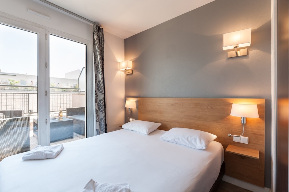 Stockholm - Marseille - Residhotel Le Grand Prado
