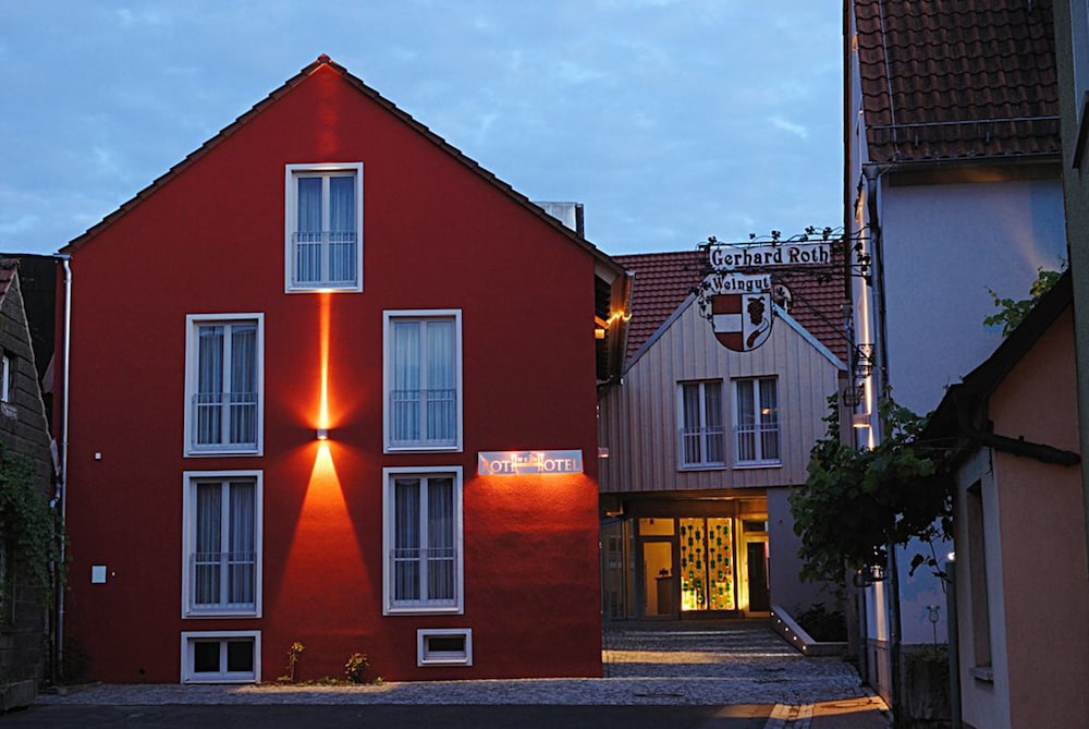Schwarzach am Main - RotHweinHotel