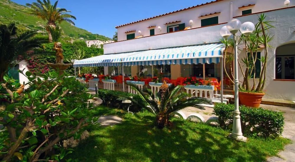 Stockholm - Ischia - Hotel Park Calitto