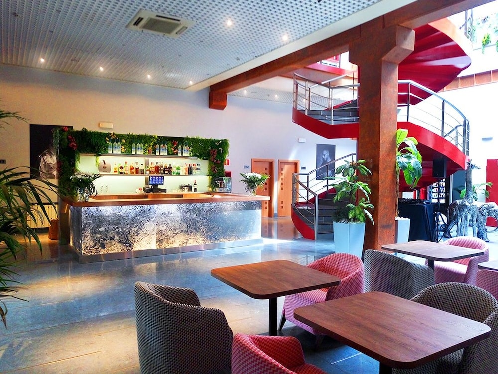 Fuenlabrada - Hotel Fabrik