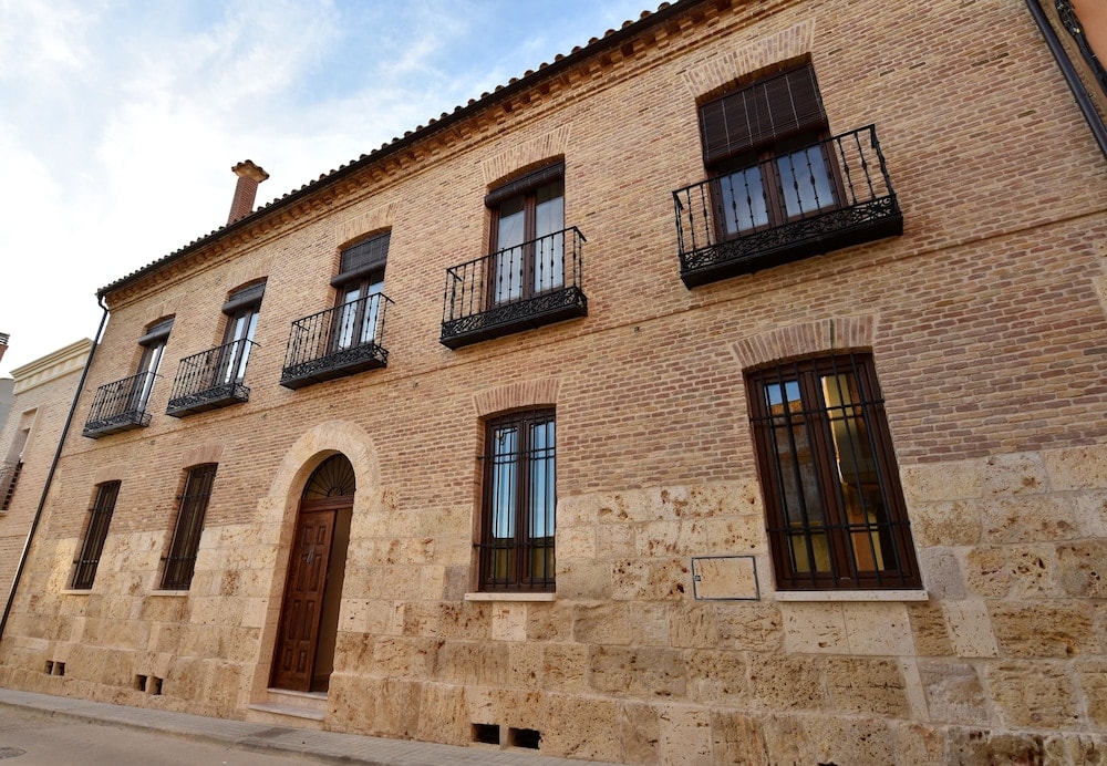 SANMARTINA HOTEL