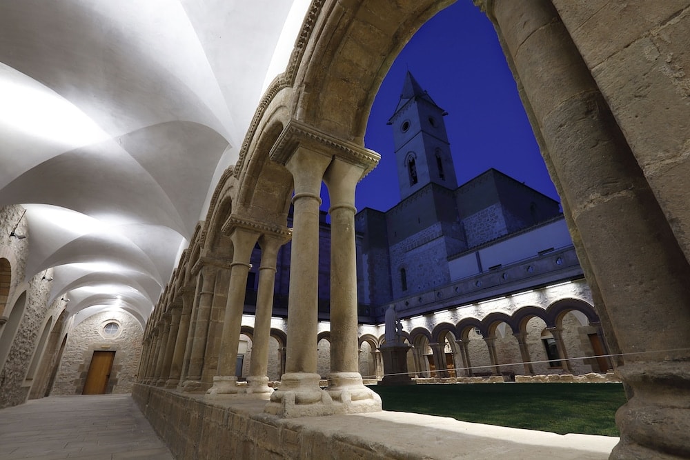 Tartareu - Monestir de Les Avellanes