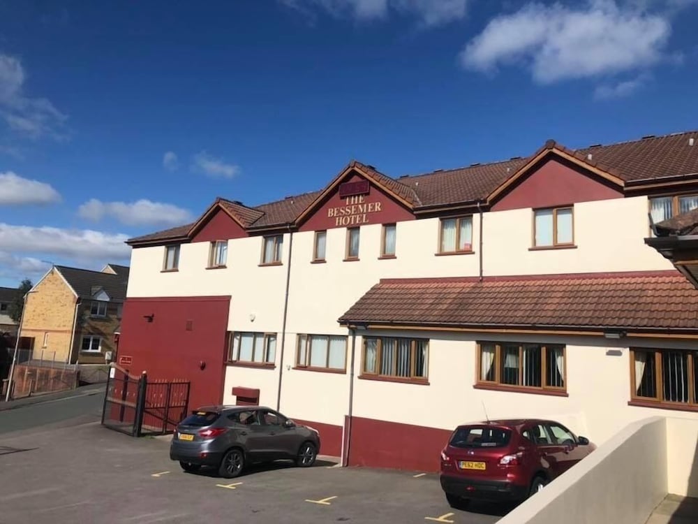 Merthyr Tydfil - Bessemer Hotel