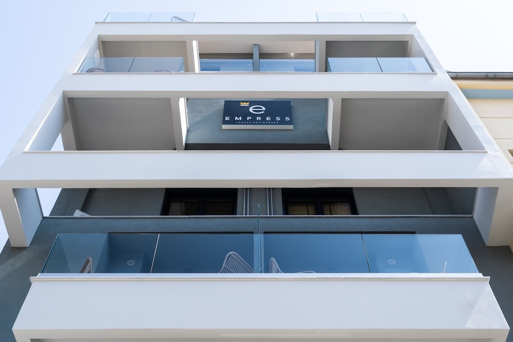 Volos - Empress Luxury Residences
