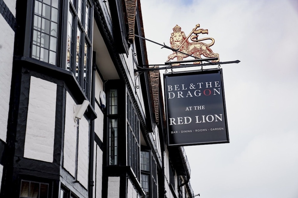 Aylesbury - Bel and The Dragon at Red Lion Wendover