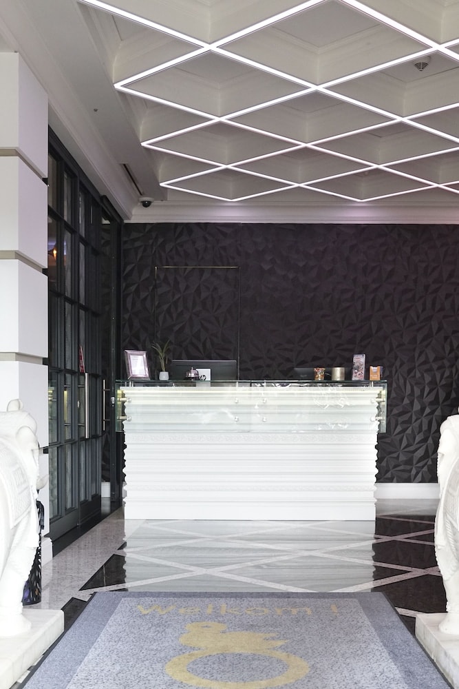 Roermond - Hotel Dux