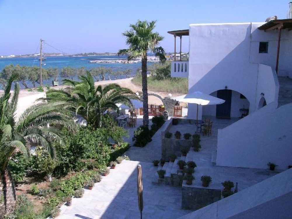 Stockholm - Paros - Remvi Studios