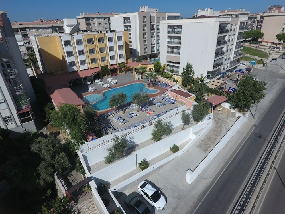 Göteborg - Kusadasi - Oya Family Suites