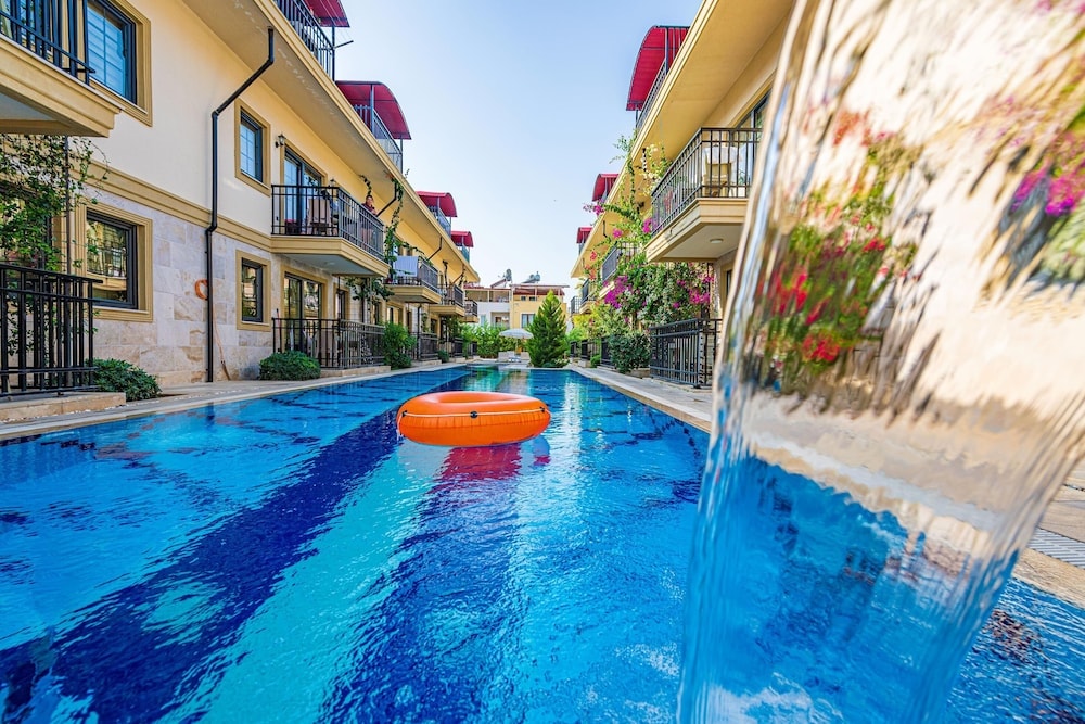 Stockholm - Fethiye - Yaşam Park Apart Hotel - Fethiye Calis Beach