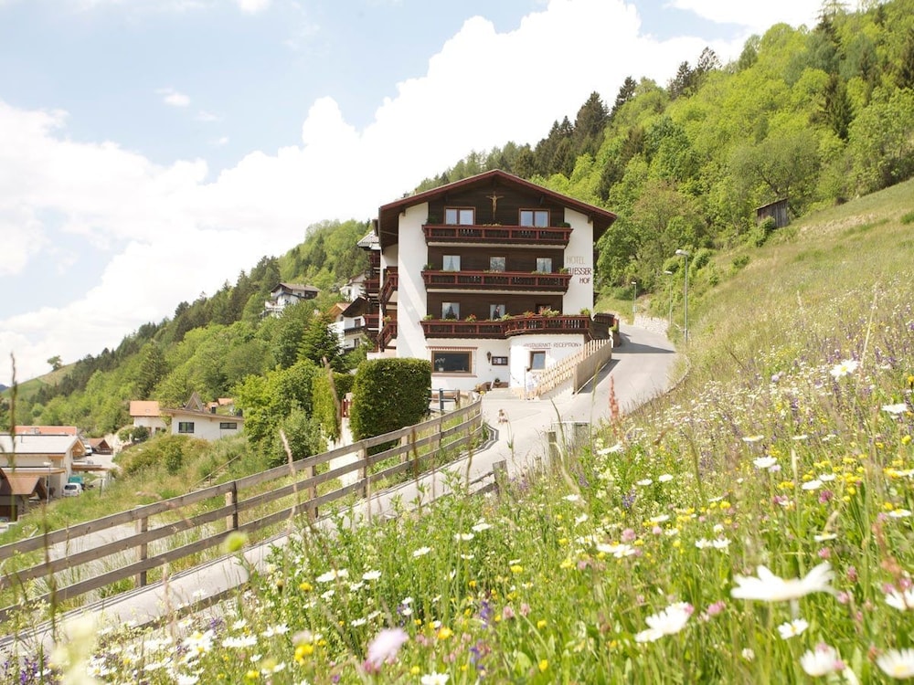 Fiss - Panoramahotel Fliesserhof