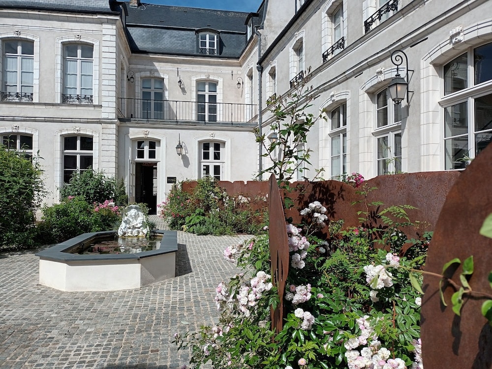 Montreuil-sur-Mer - Hôtel Loysel le Gaucher