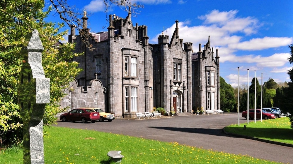 Ballina - Belleek Castle, Ballina