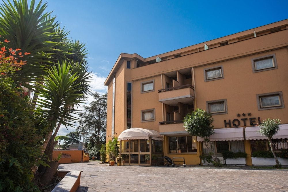 Linköping - Rom - Hotel Santa Maura