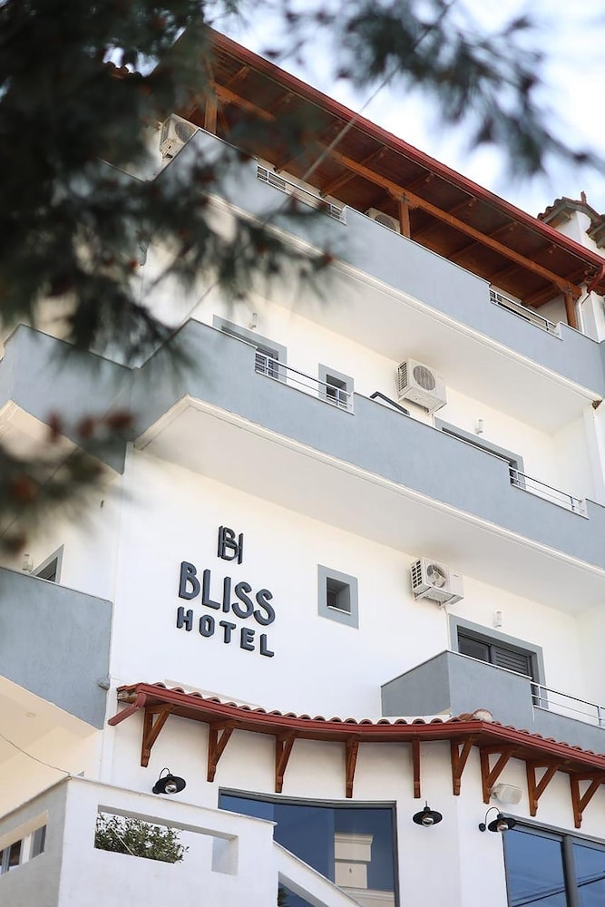 Göteborg - Ksamil - BLISS Hotel