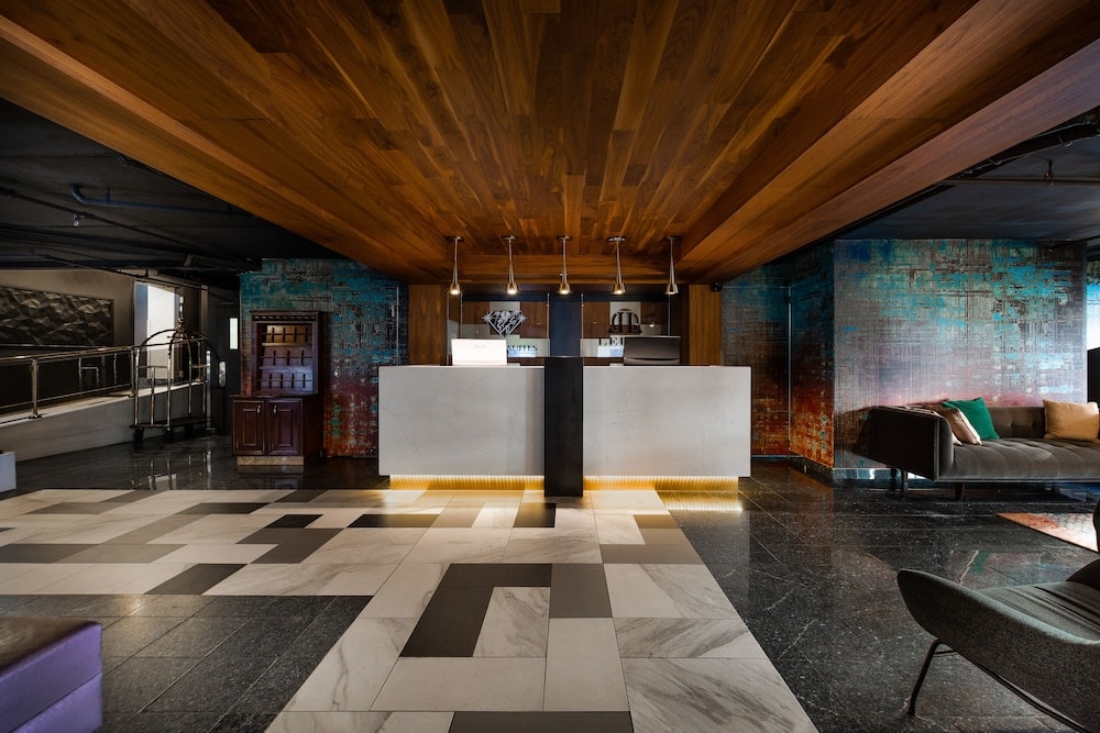 Montréal - Empire Suites