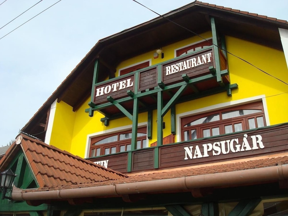 Balatonmáriafürdő - Hotel Napsugár