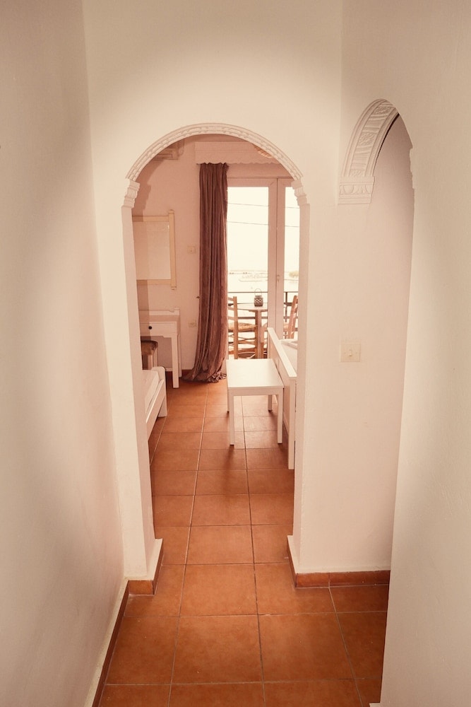 Stockholm - Samos - Jimmy's Apartments